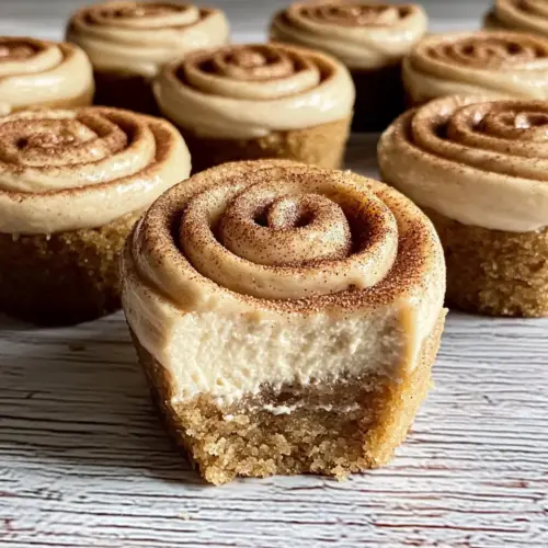 Mini Cinnamon Roll Cheesecakes