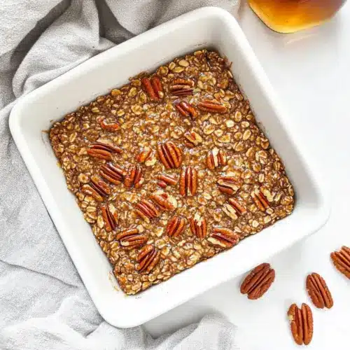 Pecan Pie Baked Oatmeal