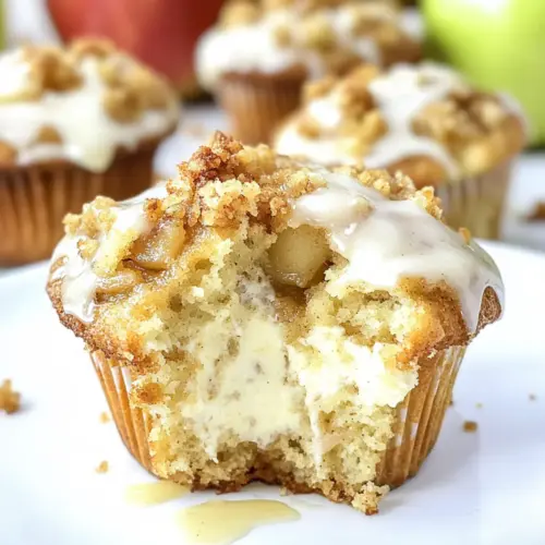 Apple Crisp Cheesecake Muffins
